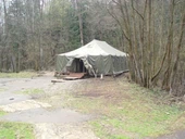 Vojni šatori za kampiranje