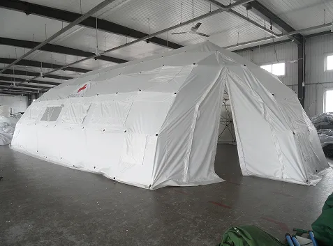 Bijeli šator za hitnu medicinsku pomoć za 20 osoba